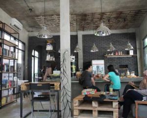 Maraca Books and Coffee ~ Omset Puluhan Juta dari Bisnis Kopi Nusantara