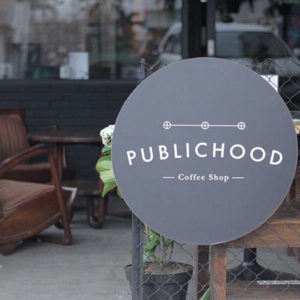 Publichood Coffee Shop ~ Usaha Café Konsep Industrial Minimalis