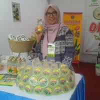 Tanti Gutari, Pembudidaya Lidah Buaya, Pasok Ke Distributor Pasar Lokal 2,5 Ton / Bulan